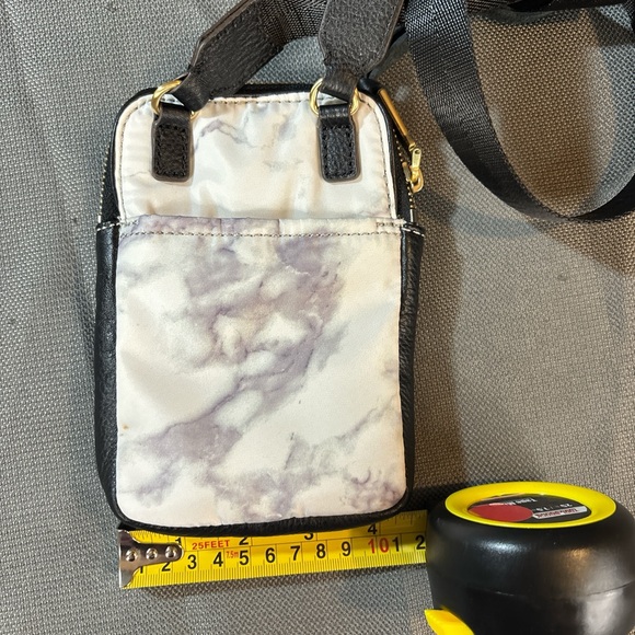 Aimee Kestenberg Just Saying vanilla tie-dye camera bag nylon & leather - Picture 5 of 8
